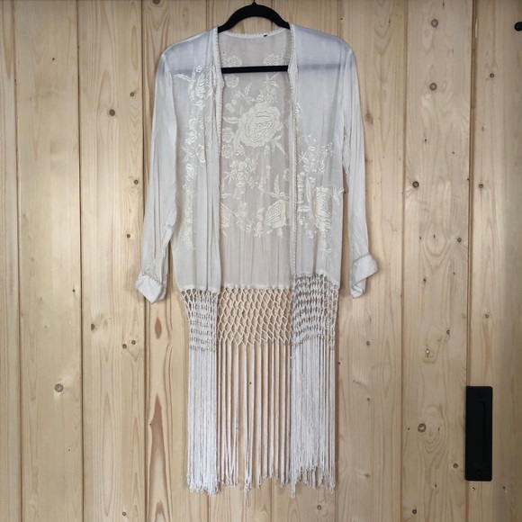 Tops - Off White Kimono w/ Fringe and Embroidered Flowers
